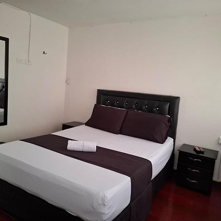 Hospedaje Luna Llena Manizales Eksteriør bilde